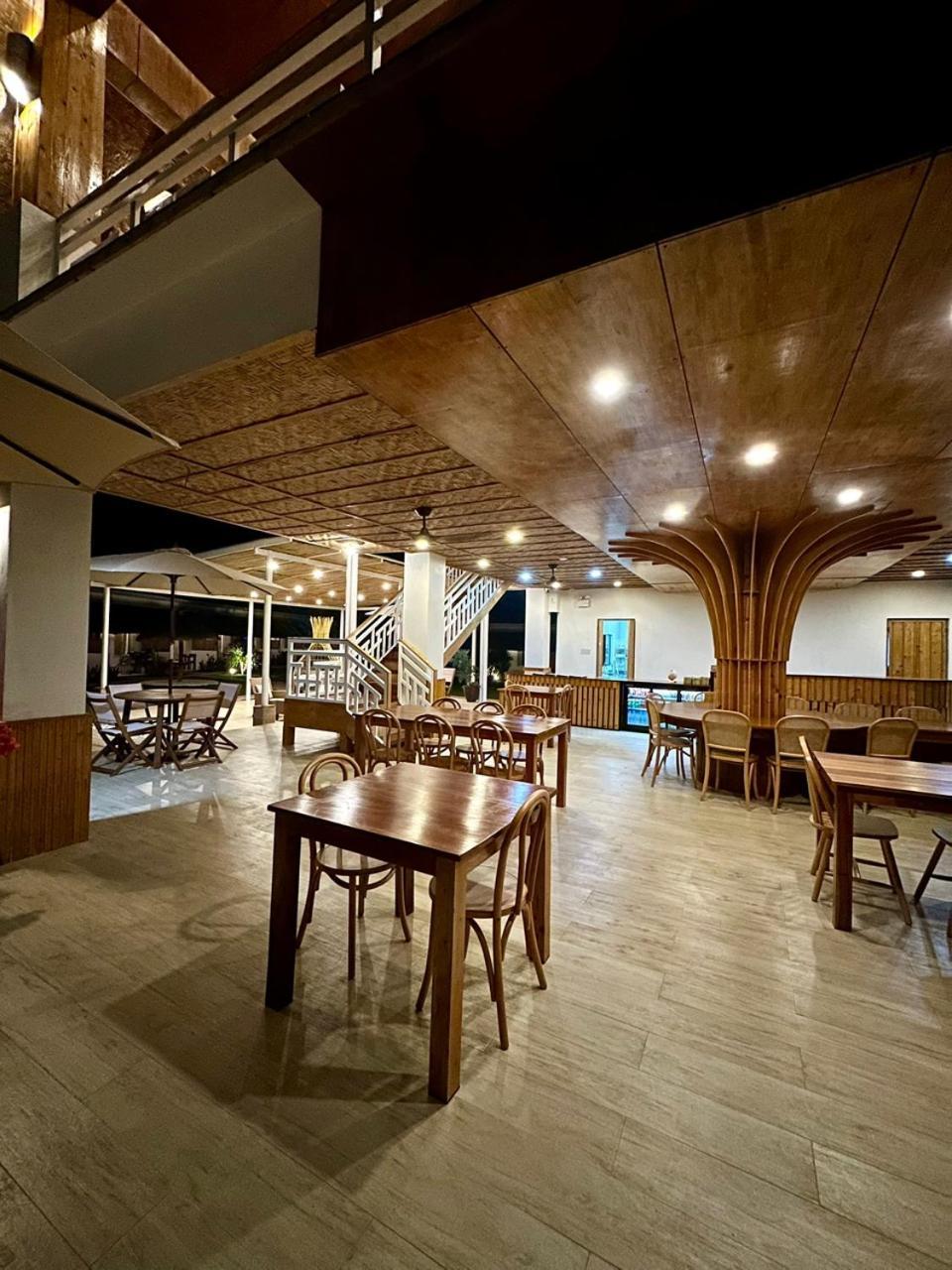 Treeshade Resort & Spa Moalboal Exterior foto